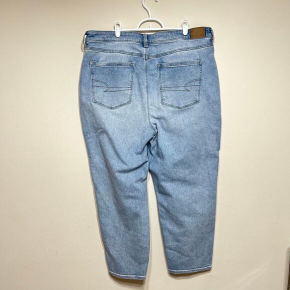 American Eagle Light Wash Mom Straight Jeans 20 Short Women Plus Size - Picture 6 of 11